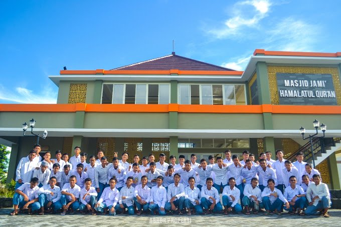 Madrasah Aliyah Hamalatul Quran